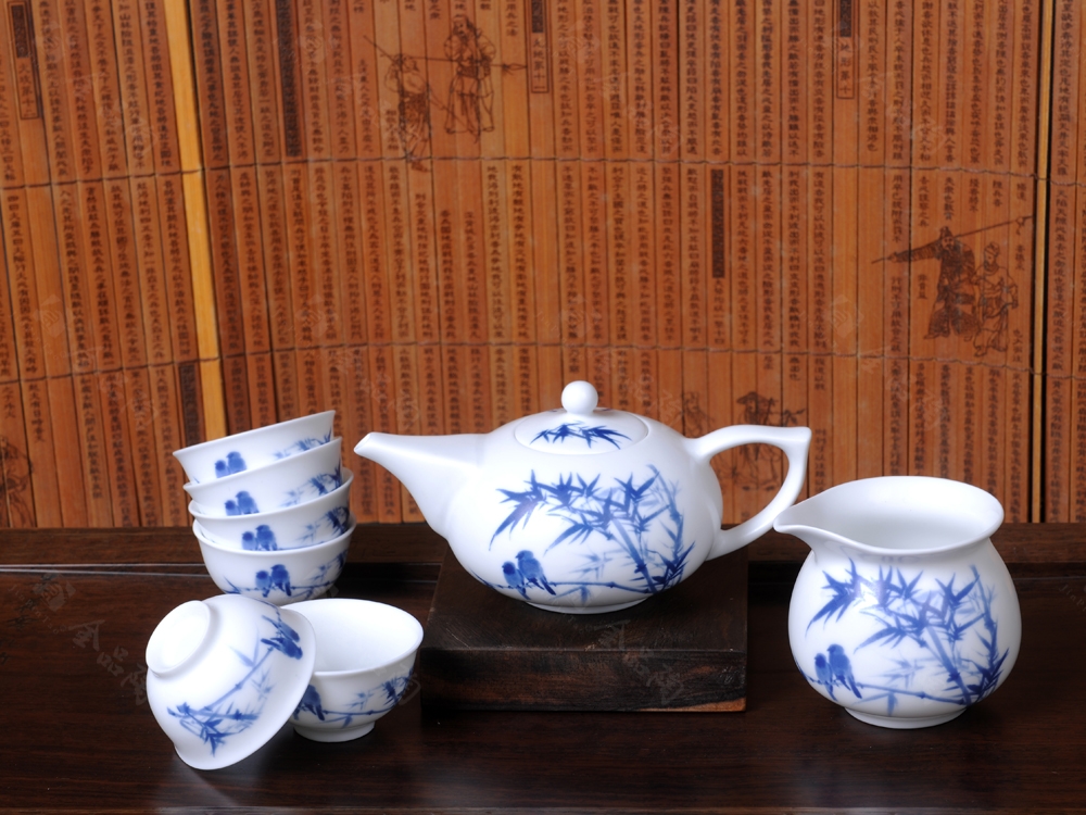 8頭釉中彩工夫茶具(安居樂(lè )業(yè))